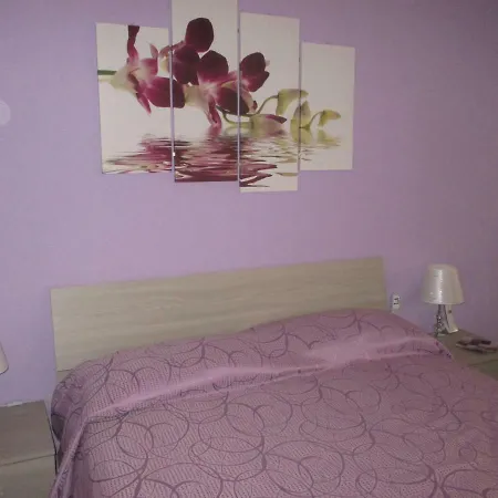 Penthouse 2 * מרססקלה